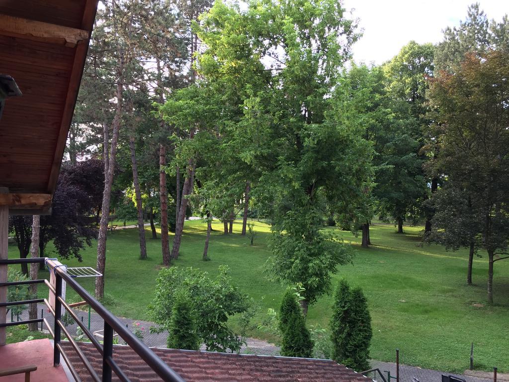 S' Centro - Park Apartments Kraljevo Eksteriør billede